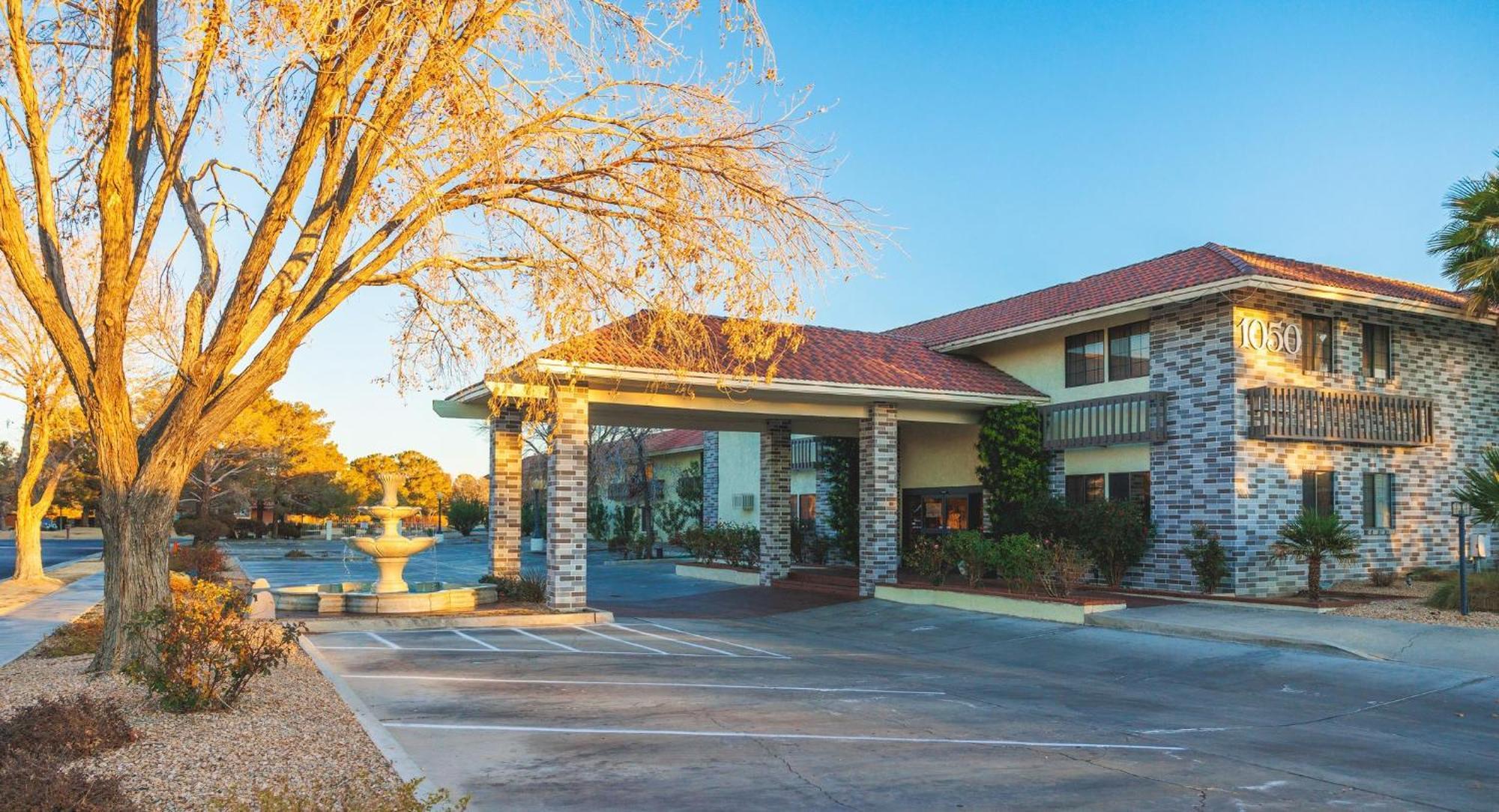 Red Roof Inn Ridgecrest Buitenkant foto